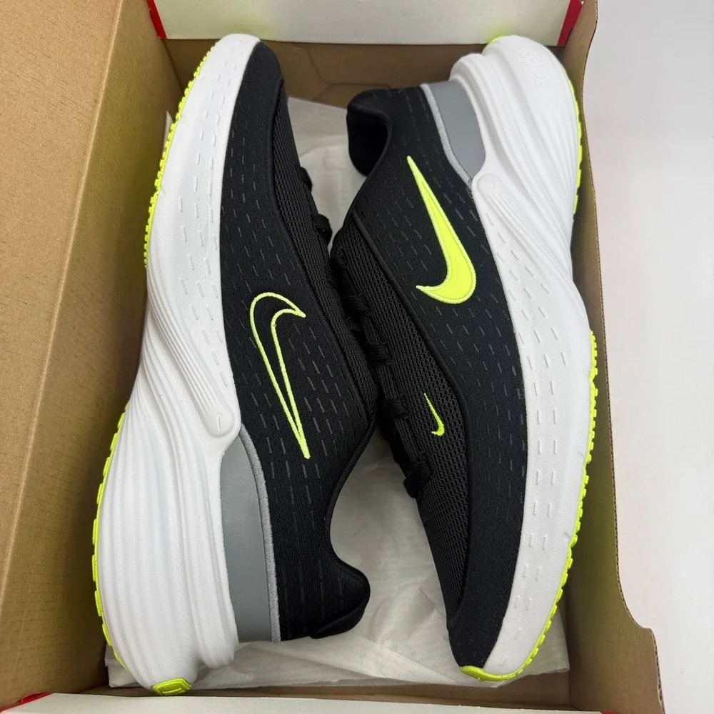 Nike Uplift SC Shoes Mens Size 11.5 Black Volt Glow Running IB2765-009